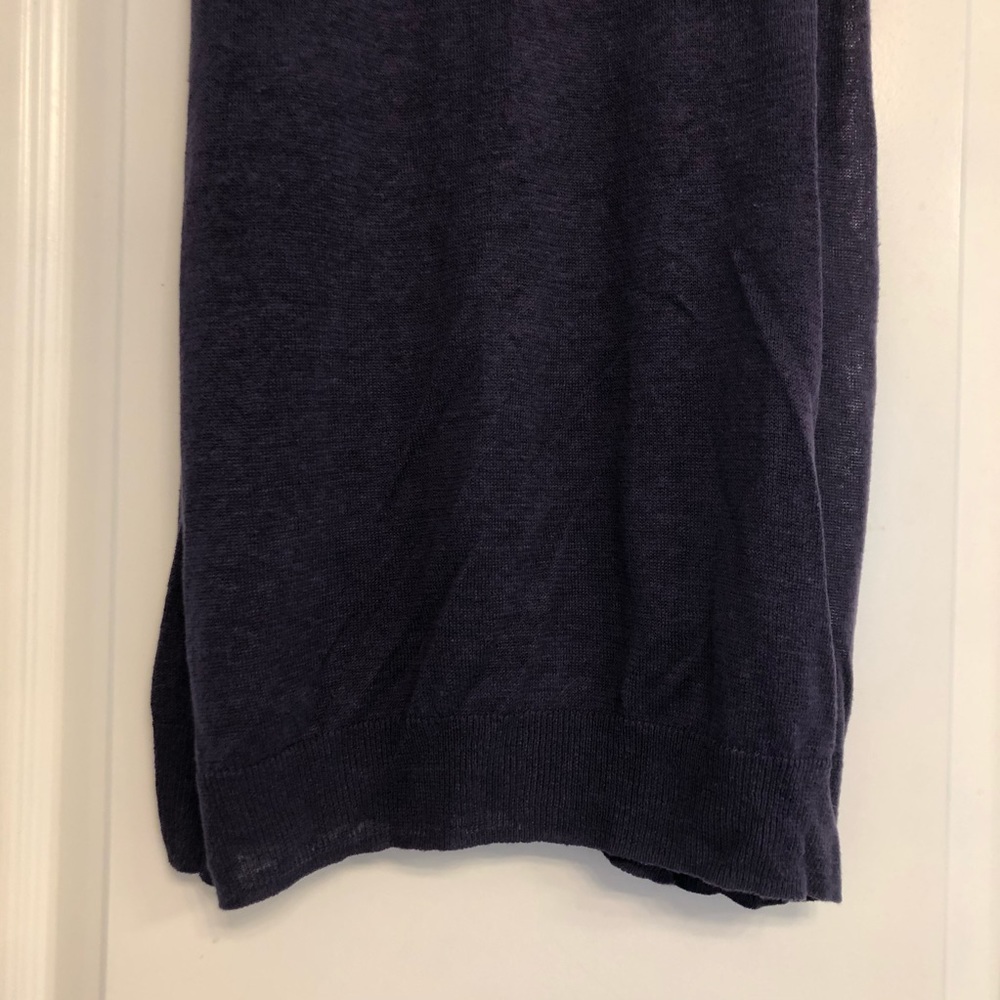 Acrobat Linen Top - Picture 2 of 5